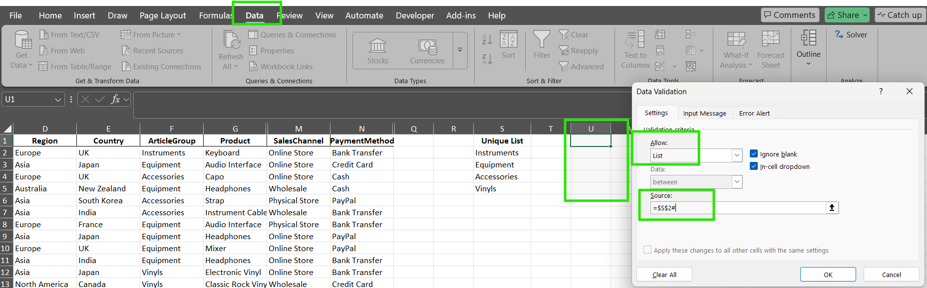 Excel-Tabelle mit einer Datentabelle mit Regionen, Ländern und Produkten. Ein Dialogfeld „Datenüberprüfung“ ist geöffnet und hebt eine Listenquelle hervor.